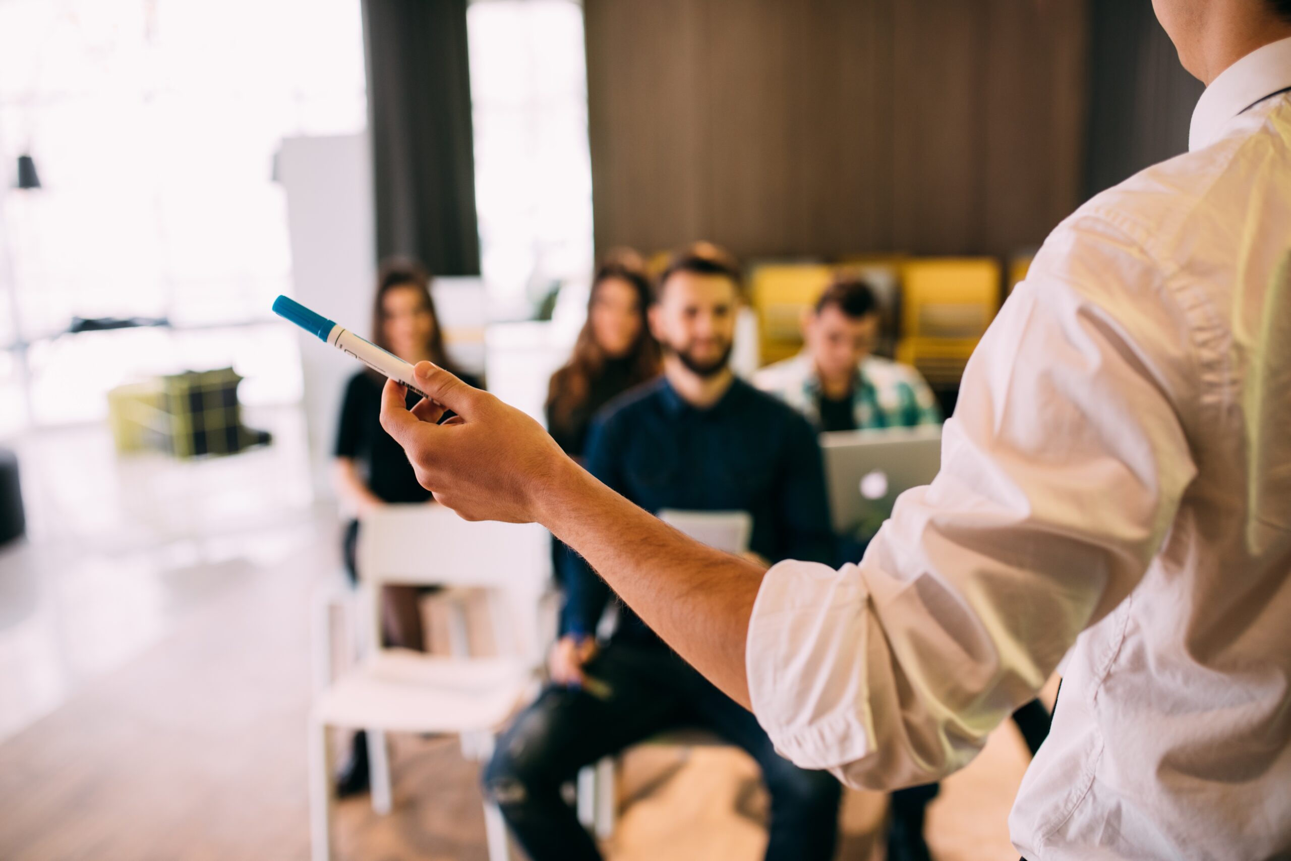 Quels sont les avantages à former les membres du CSE à la gestion des conflits ?