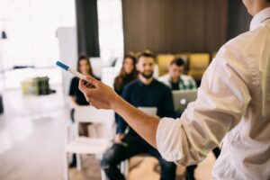 Former les collaborateurs aux compétences relationnelles